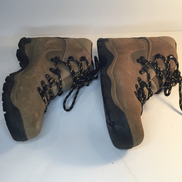 Wolverine leather boots - Picture 11 of 16